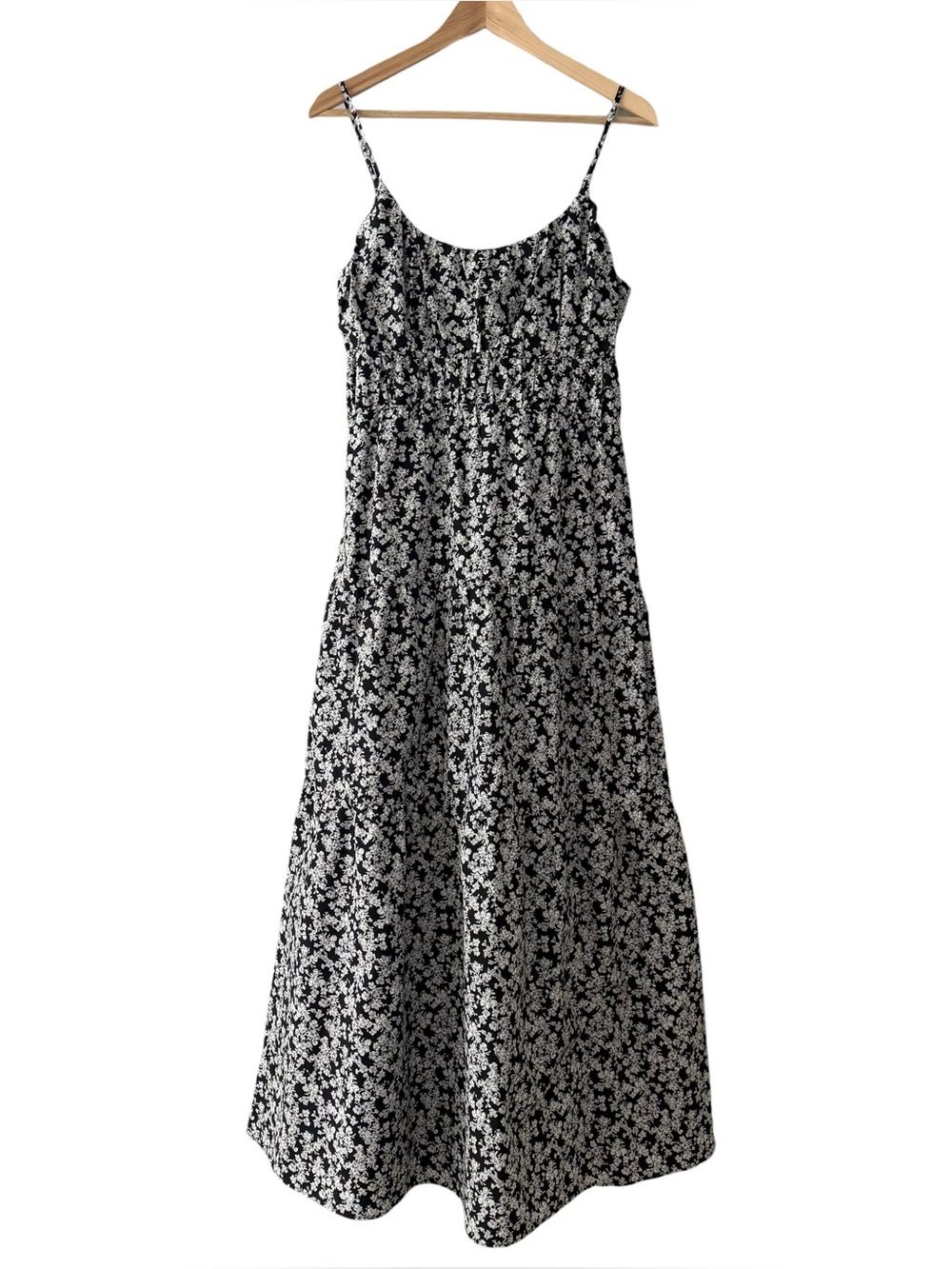 Express Black & White Floral Spaghetti-Strap Tiered Maxi Dress